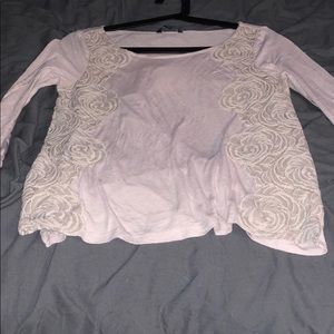 Quarter sleeve t shirt